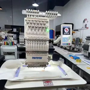 Einkopf Stickerei-Nähmaschine 12 Nadeln computergesteuerte T-Shirt-Mütze gebraucht guter Zustand
