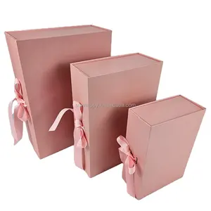 Sunhappy定制印花粉色豪华纸盒婴儿鞋服包装磁扣礼品盒带丝带