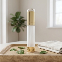 Flacon pompe airless en acrylique givré doré rechargeable 15ml 20ml pour sérum et crème contour des yeux, faible MOQ, avec applicateur massant