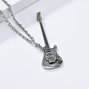Collar de guitarra eléctrica, colgante unisex de acero inoxidable, joyería de regalo - Product Image 4