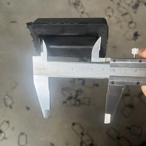 <span class=keywords><strong>Marine</strong></span> Grade Rubber Block B3073A A3905B für <span class=keywords><strong>Marine</strong></span> <span class=keywords><strong>Transmission</strong></span> Rubber Block Twin <span class=keywords><strong>Disc</strong></span> <span class=keywords><strong>Marine</strong></span> Getriebe für die Boots reparatur - Product Image 2