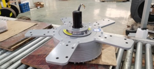 Ventilador de Techo Industrial HVLS con Motor de Corriente Continua, Aspas de Aluminio, Ultra Silencioso, para Plantas de Manufactura - Product Image 3