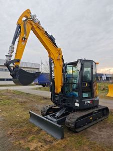 Shantui SE58SR 5.8 Ton Zero Tail Swing Mini Crawler Excavator Kubota Engine Hydraulic <b>Small</b> Digger for Urban Construction - Product Image 5