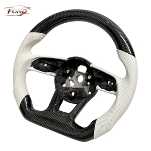 Volant personnalisé pour <span class=keywords><strong>Audi</strong></span> A4 B9 A4L RS4 A5 S5 S6 F5 SQ5 FY A3 S3 Q7 Q8 4M A8 D5 TT 8S A6 <span class=keywords><strong>A7</strong></span> C8 Volant en fibre de carbone - Product Image 2