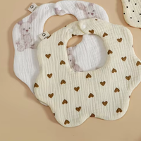 Bavoirs en gaze de coton imprimés écologiques pour enfants, vente en gros de serviettes de bave pour bébés et maternité