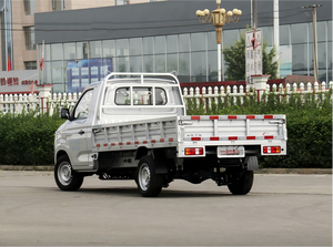 Camioneta DFSK C71-LV0 con Caja de Carga Grande de 3.2m, Capacidad de Carga Nominal de 1.5T, Peso Bruto Vehicular de 2995kg, Distancia entre Ejes de 3360mm - Product Image 5