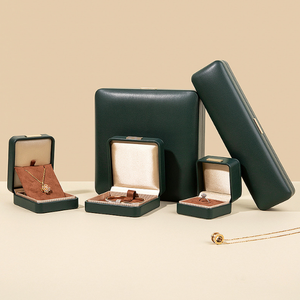 Luxury PU <b>Leather</b> <b>Jewelry</b> <b>Box</b> Magnetic Closure Necklace Ring Bracelet Storage Case Gift Packaging - Product Image 3