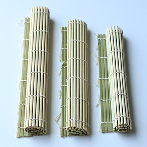 Tapis à sushi en bambou jaune, surface lisse, antiadhésif, <span class=keywords><strong>ustensile</strong></span> <span class=keywords><strong>pour</strong></span> <span class=keywords><strong>faire</strong></span> <span class=keywords><strong>des</strong></span> rouleaux de sushi - Product Image 1