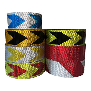 Haute visibilité DOT C2 ruban autocollant de sécurité auto-adhésif réfléchissant étanche rouge et blanc pour camions ruban réfléchissant extérieur - Product Image 4