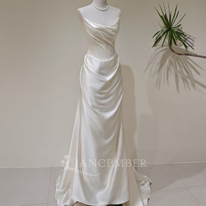 LY93 Vestidos de novia estilo bohemio con volantes y satén color marfil para mujer - Product Image 1