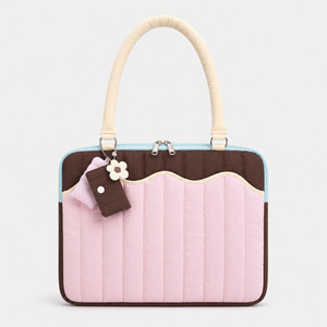 <span class=keywords><strong>Custodia</strong></span> per Laptop in Nylon Made in China, per iPad 11 <span class=keywords><strong>pollici</strong></span> e <span class=keywords><strong>MacBook</strong></span> <span class=keywords><strong>14</strong></span> <span class=keywords><strong>pollici</strong></span>, Ultra-leggera e Pieghevole, Borsa a Tracolla da Donna con Blocchi di Colore - Product Image 1