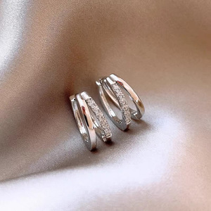 Orecchini a Cerchio a Doppio Strato per Donne, Gioielli Geometrici Minimalisti per l'Ufficio, Accessori di Moda - Product Image 3