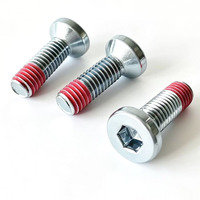 Visserie de meubles sur mesure M4 M6 M8 à tête fraisée et emmanchée, en acier au carbone grade 8.8, avec insert de verrouillage en nylon rouge