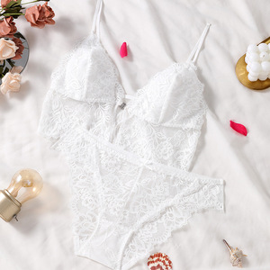 ชุดชั้นในสองชิ้นถักลายดอกไม้สุดเซ็กซี่ของผู้หญิงชุดชั้นในลูกไม้ชุดสั้น - Product Image 4