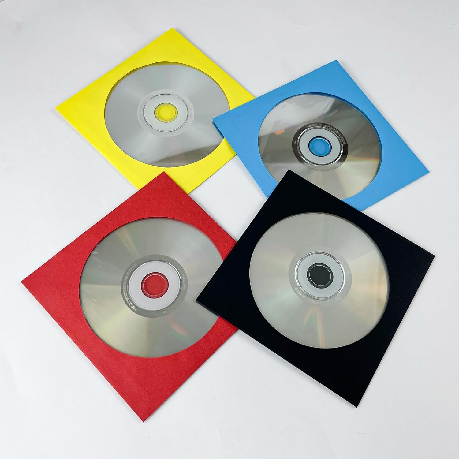 Многоцветные конверты для хранения Cd/DVD-дисков с клапаном и прозрачным окном 12 см
