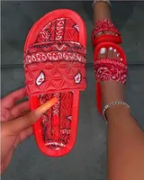 Produsen Sandal Wanita Custom-Slips Bandanna Slippers Slippers Bandana Slippers