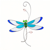 Attrape-soleil libellule Art déco artisanal vitrail avec accents de cristal décoration de fenêtre sur le thème de la nature pour la maison ou le cadeau