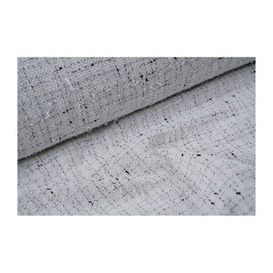 ผ้าทวีดแฟนซีคุณภาพพรีเมียม ผลิตในเกาหลี พร้อมเทปสีขาวและลายปมแบบทอแฟนซี รับผลิตแบบ OEM และ ODM ผ้าทอสั่งทำพิเศษ - Product Image 3