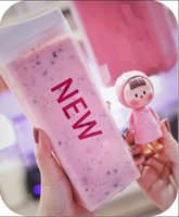 Vente en gros de gobelets en plastique PET carrés de 500 ml pour boissons, avec couvercle plat ou biseauté