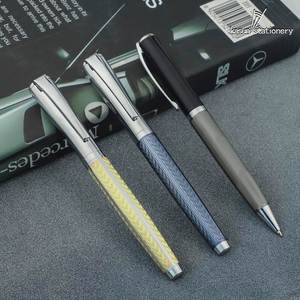 Bolígrafo/Roller de Metal con Diseño Tejido Tallado en Amarillo/Azul, Novedad con Logotipo Personalizado - Product Image 1