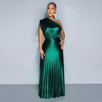 Robe longue plissée métallique de luxe pour femme, élégante, asymétrique à une épaule, sans manches, haut de gamme, brillante et scintillante