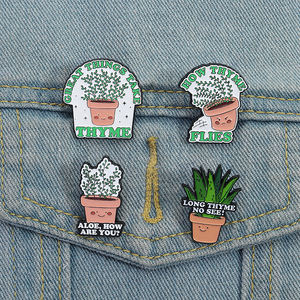 Spilla per piante in vaso con spilla in smalto al timo Aloe ciao, come sei il regalo di gioielli con risvolto per amici e bambini - Product Image 1