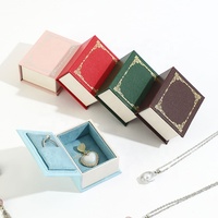 Boîte à bijoux en carton personnalisée avec rangement magnétique, boîte à anneaux en cuir de velours pour mariage, emballage cadeau pour collier et bracelet