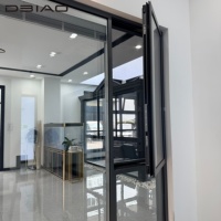 Ventana Moderna de Alto Rendimiento Insonorizada con Apertura Abatible hacia Afuera, Grosor de Hoja de 78 mm y Cara Visible Ultra Delgada de 49 mm