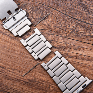 Bracelet de montre en titane pur de qualité 2 JAETIUM pour Apple Watch Ultra 49 mm, séries 10, 9, 8, 45 mm, bracelet en titane Gr2 mat à 3 maillons - Product Image 5