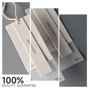 Logotipo personalizado <span class=keywords><strong>de</strong></span> <span class=keywords><strong>la</strong></span> marca en relieve <span class=keywords><strong>de</strong></span> papel ecológico prenda camisa pantalones Swing etiqueta colgante - Product Image 5