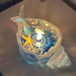 Candela Decorativa da Sogno con Cera di Soia Multi-Aromatica a Forma di Spirale Simile a un Cielo Stellato e al Mare in Conchiglia Trasparente - Product Image 3