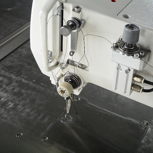 Machine à coudre industrielle 5040 pour le cuir de sièges de voiture - Product Image 4