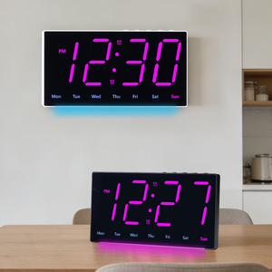 Horloge numérique intelligente LED colorée avec alarme, température, lumière ambiante, <span class=keywords><strong>calendrier</strong></span>, fonction snooze, réglage de la luminosité, décoration d'intérieur - Product Image 3
