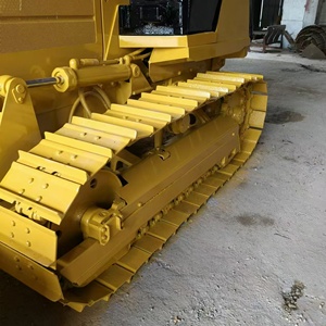 รถดันดิน CAT D4C ปี 2023 แบบตีนตะขาบ เครื่องยนต์คัมมินส์ กำลังดัน 6.5 เมตร สีเหลือง อุปกรณ์หนัก พร้อมมอเตอร์ปั๊มแบริ่ง 185 กิโลวัตต์ - Product Image 6