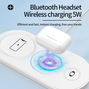 Oferta del Black Friday: Cargador Inalámbrico Portátil 3 en 1 de 15w con Logotipo Personalizado al por Mayor, Base de Carga Rápida para Teléfono - Product Image 4
