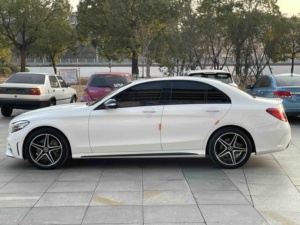 <span class=keywords><strong>Mercedes</strong></span> <span class=keywords><strong>Benz</strong></span> <span class=keywords><strong>Classe</strong></span> <span class=keywords><strong>C</strong></span> 2020 C260 Sport Berlina a Benzina Usata - Product Image 4