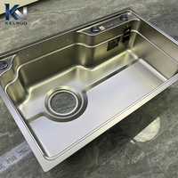Évier de cuisine en acier inoxydable résistant à la corrosion au design moderne, finition PVD, ensemble d'évier de cuisine