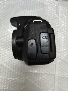 Second Hand <strong>Cannon</strong> EOS 650D Mirrorless Camera 18.0 <strong>MP</strong> APS-C CMOS 4K Video Recording Zoom Lens 2"-3" Screen Lithium Battery SD - Product Image 2