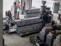 Machine de recyclage des déchets de granulation en plastique à vis unique Machine de fabrication de granulés en plastique Prix de la machine Machine pour fabriquer des granulés en plastique