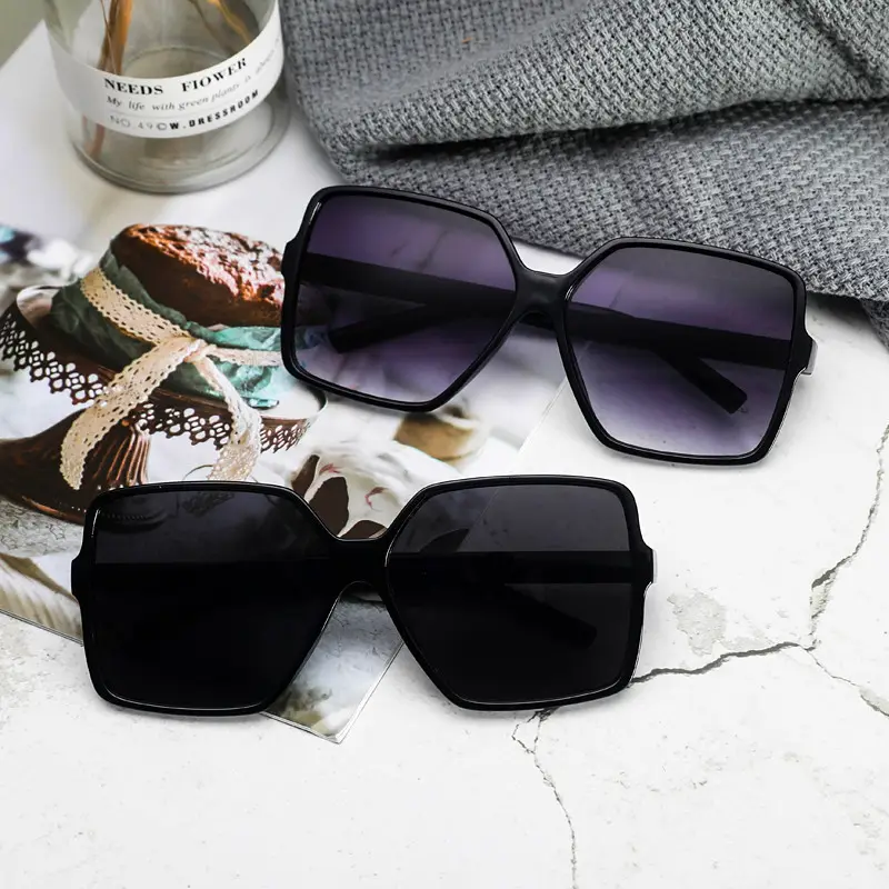 2022 Tide Street Shooting Round Face Glasses Men's Driving UV-proof Fashion Retro Sunglasses Sunglasses