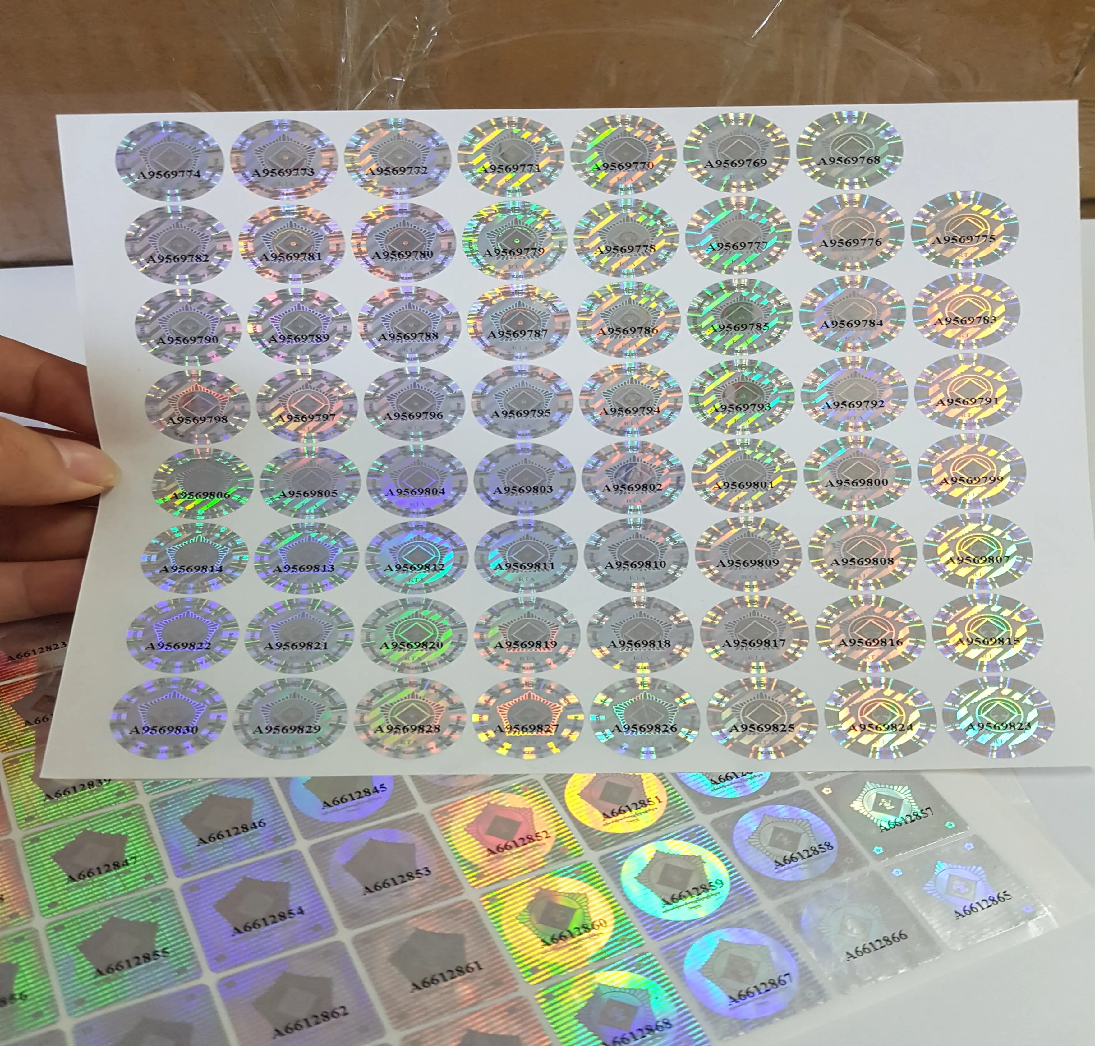 Custom cheap price 3 D / 2D round shape hologram Security hologram sticker/label with competitive price