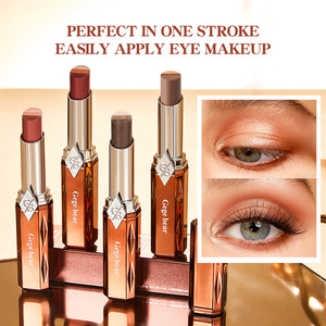 Sombra de Ojos en Barra de Tres Colores con Brillo Diamante, Iluminador Natural, Sombra de Ojos Perlada de Lujo, Venta al Por Mayor - Product Image 1