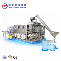 Machine de remplissage d'eau en bouteilles de 5 gallons 300BPH, ligne de production automatique 3-en-1 de lavage, remplissage et bouchage de barils