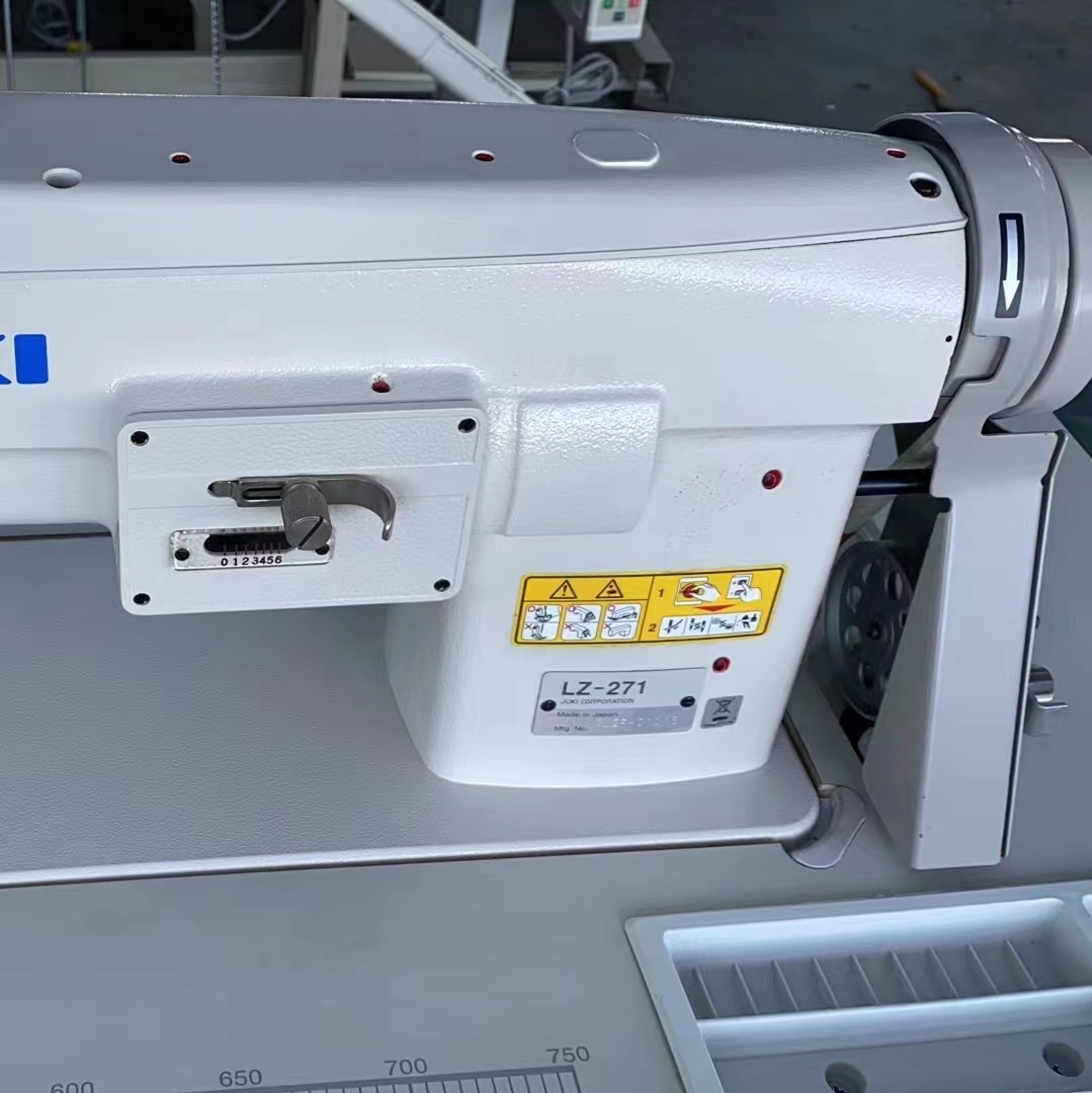 Japan Juki LZ-271 Industrial Sewing Machine - Single Needle