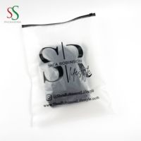 Sacs d'emballage personnalisés en plastique avec logo SS pour vêtements, sacs à fermeture éclair, sacs anti-poussière, enveloppes pour vêtements