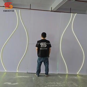 Fond de scène incurvé en acrylique blanc de luxe, durable, en forme d'arche 3D, avec fleurs, pour événements, 600x270cm, personnalisable pour la scène de mariage - Product Image 2