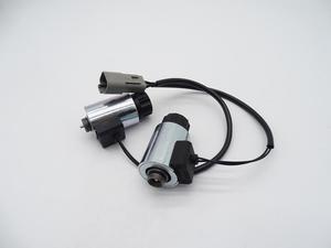 Vanne solénoïde UC1026011625 adaptée aux Komatsu WA270 WA320 WA200-6 WA200-7 WA200-8 - Product Image 5