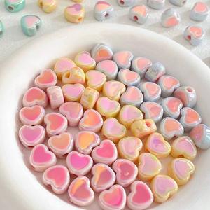 Acrílico en forma de corazón Multicolor cristal galvanizado suelto DIY cuentas personalizadas mezcla de colores pluma pulsera Decoración - Product Image 2