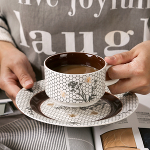 Tasse à café et soucoupe en porcelaine faite à la main avec logo personnalisé nordique tasse à expresso en céramique arabe pour café et thé - Product Image 3