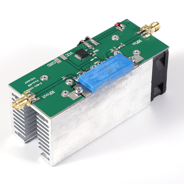 600-1100MHz 8W RF Power Amplifier 30dB Gain 24-28V DC Active Cooling SMA-F for Drone/Base Station